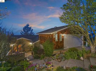 7161 Norfolk Rd, Berkeley, CA 94705