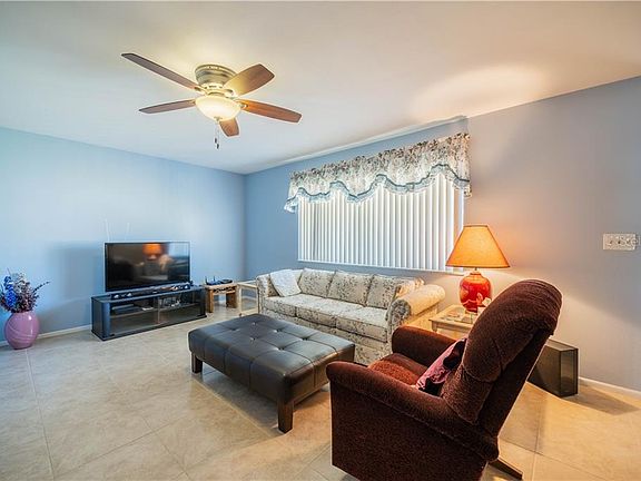 5th image of 1223 Fordham Dr #9