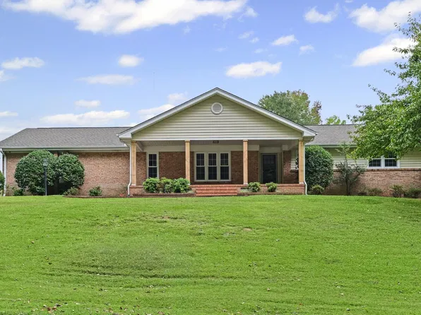 202 Elmhurst Rd, Greenville, SC 29611