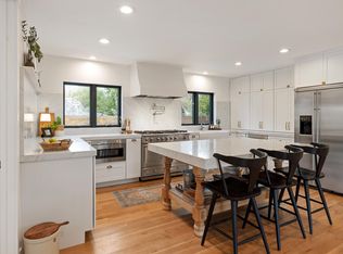 155 Lakewood Rd, Walnut Creek, CA 94598