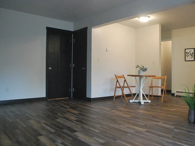 1403 N Washington Ave — Photo 13