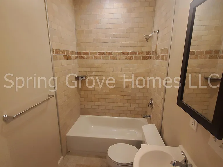 710 Derby Ave — Photo 13