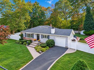 7 Abby Drive, East Northport, NY 11731
