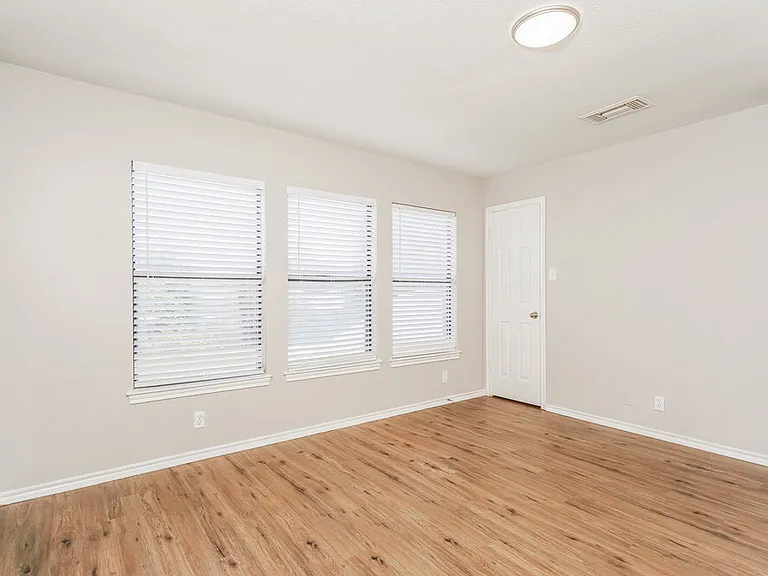 8943 Rue De Lis — Photo 13