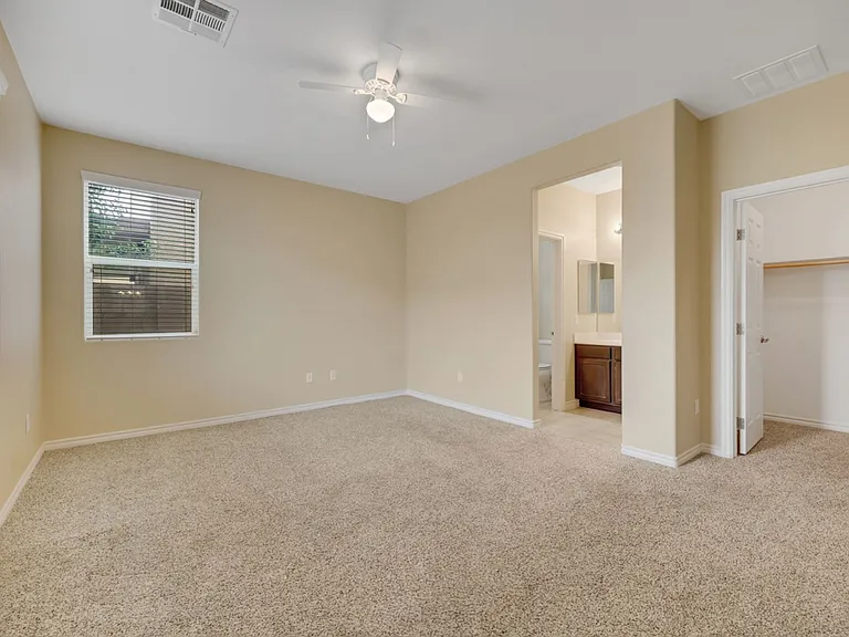 4216 Falcons Flight Ave — Photo 11