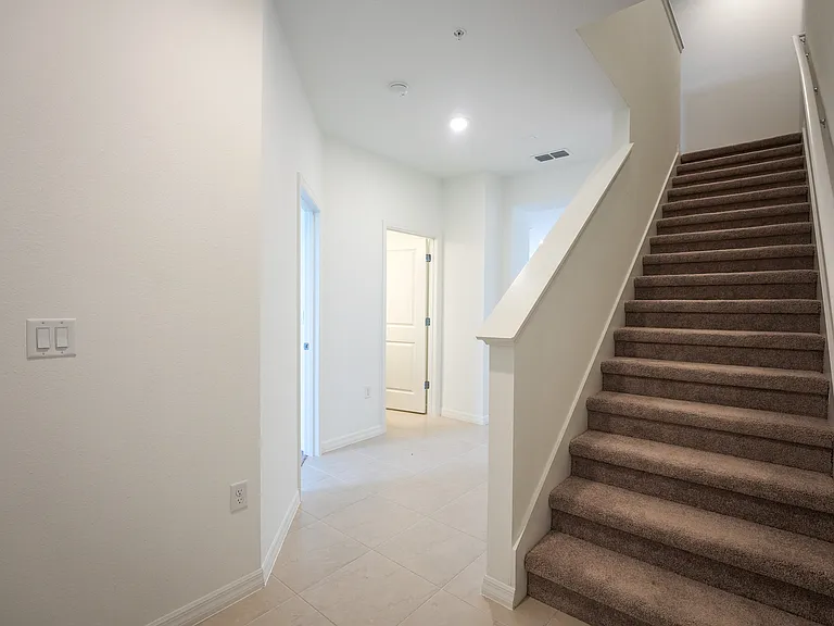 4565 Orchard View Aly #1 — Photo 8