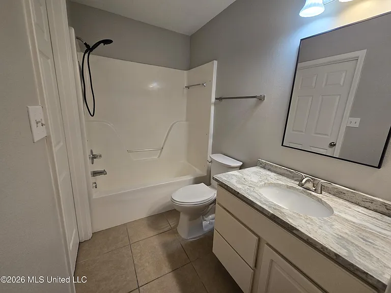 19025 Pineville Rd #124 — Photo 5
