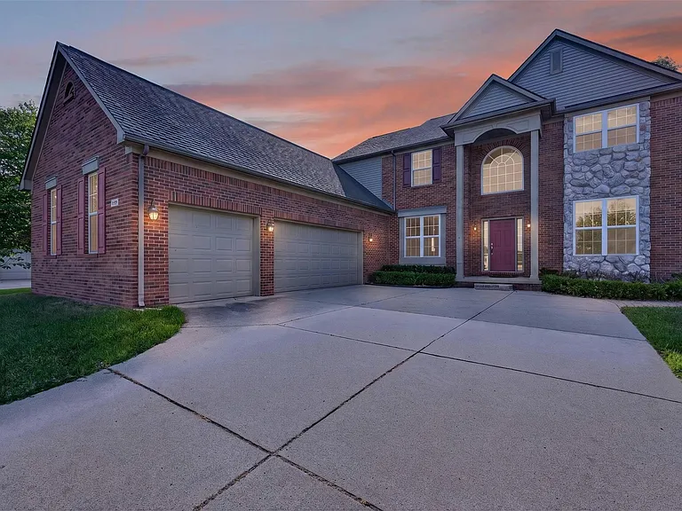 699 Bay Pointe Dr — Photo 49