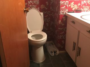 3229 E Hayes Rd, East Norriton, PA 19403