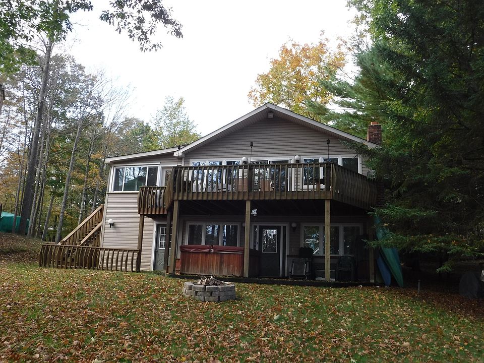 2nd image of 12621 Treasure Lake Rd