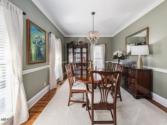 5th image of 2179 Plantation Dr