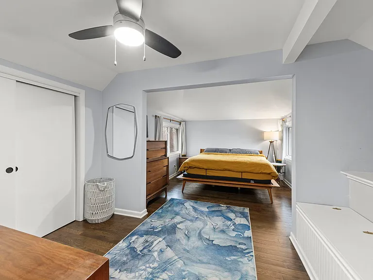 20 W Brown St — Photo 18