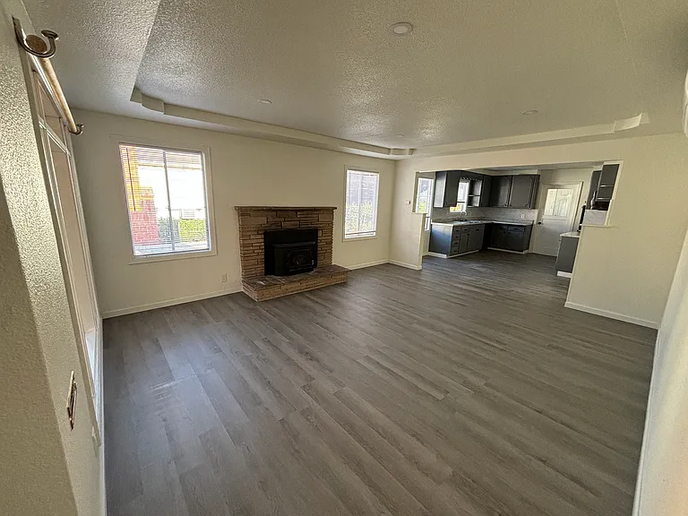 36933 Niles Blvd — Photo 4