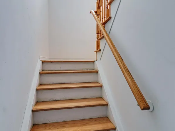 1155 Lansdowne Avenue