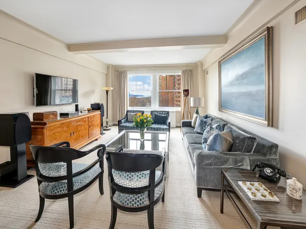 330 West 72nd Street image 2 of 13