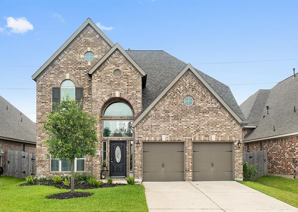 1st image of 3319 Primrose Canyon Ln