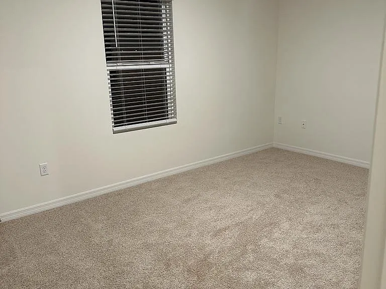 1268 Draintree St — Photo 11