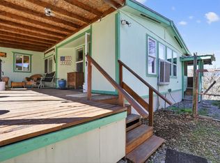 332 Arroyo Dr, Yreka, CA