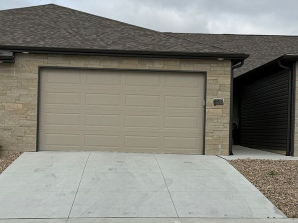8825 Bristlecone Dr