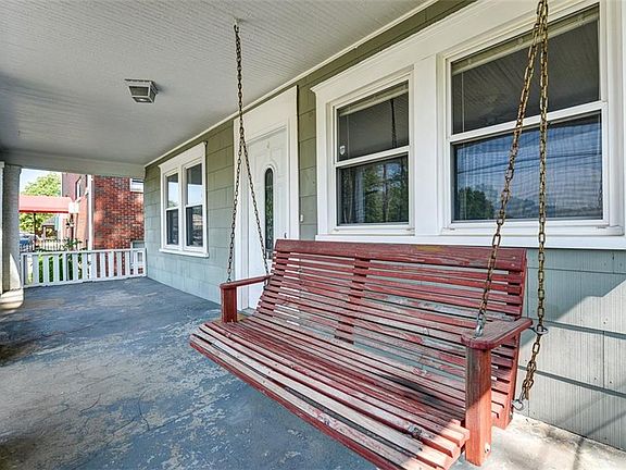 3rd image of 2614 W 43rd Ave