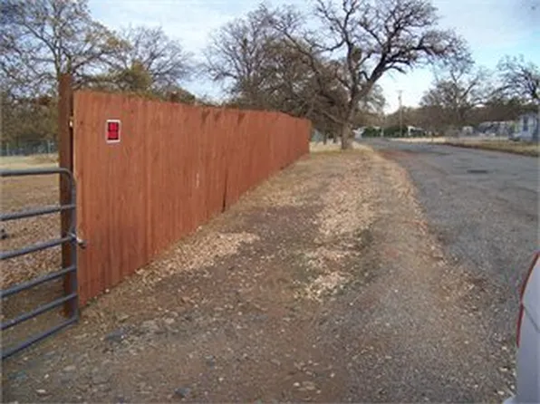 17000 Elder Creek Cir, Corning, CA 96021