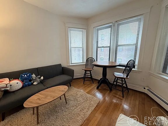 3rd image of 461 Park Dr #2C