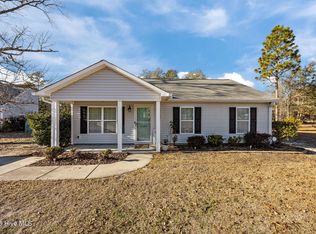 8593 Heirloom Drive NE, Leland, NC 28451