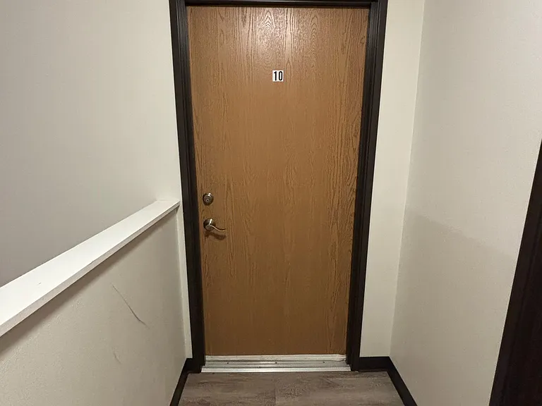 2131 Blairs Ferry Rd NE #5 — Photo 1