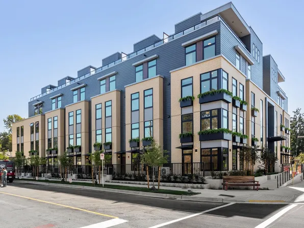 342 Mountain Hwy #104, North Vancouver, BC V7J 2K8
