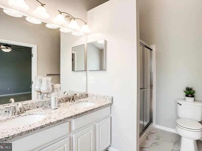 12476 Casbeer Dr — Photo 21