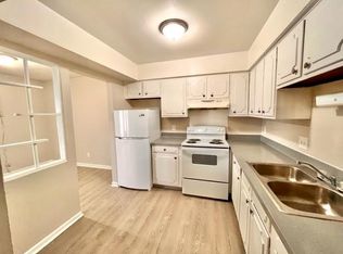 Tides on 23, New Baltimore, MI 48051
