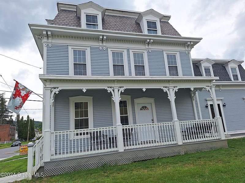 5th image of 73 Elm Street