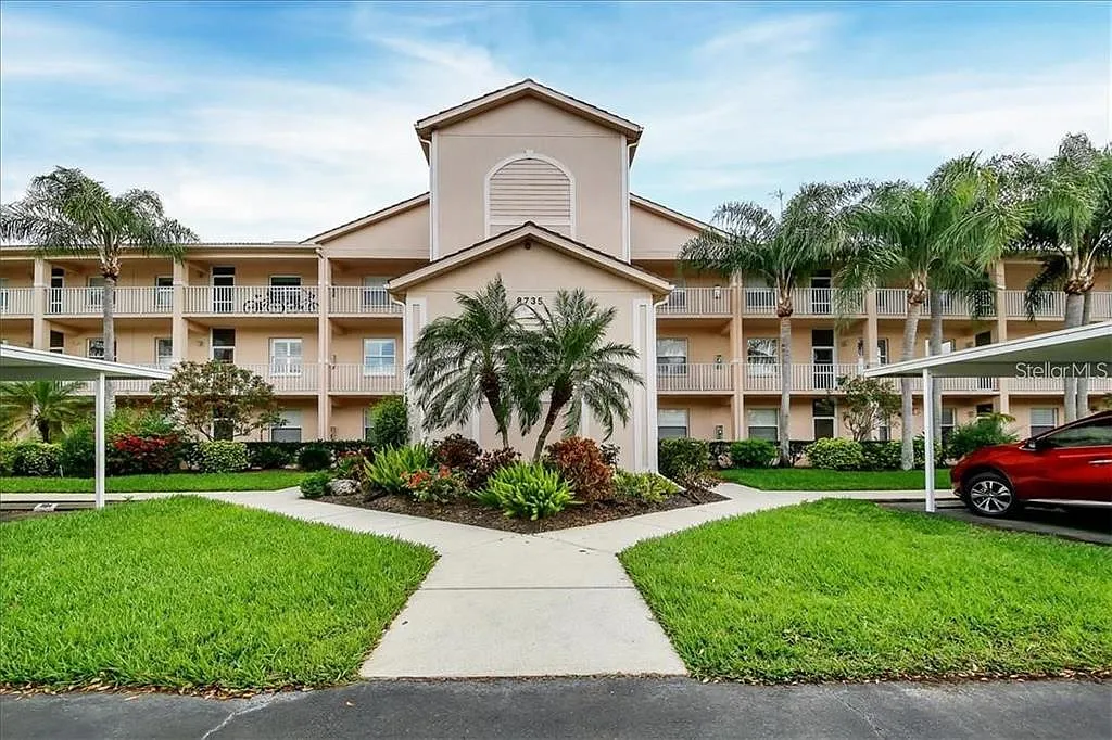 2 bed, 2.0 bath, 1238 sqft, $5,500 — Photo 1