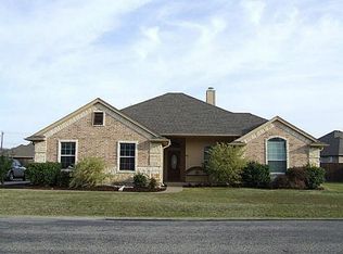 304 Granada Calle St, Granbury, TX 76049