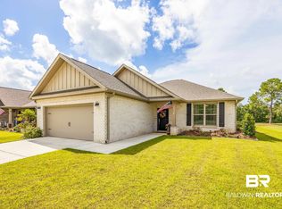 10004 Lakeview Dr, Foley, AL 36535
