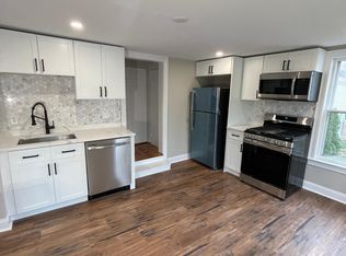 10 Lynn St #2, Salem, MA 01970