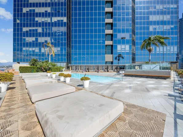 1100 Wilshire Blvd APT 1808, Los Angeles, CA 90017