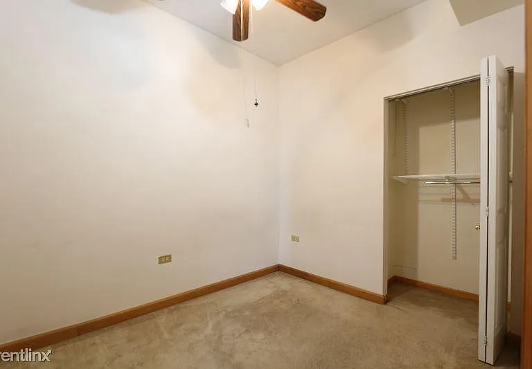 1257 W Flournoy St #2F — Photo 14