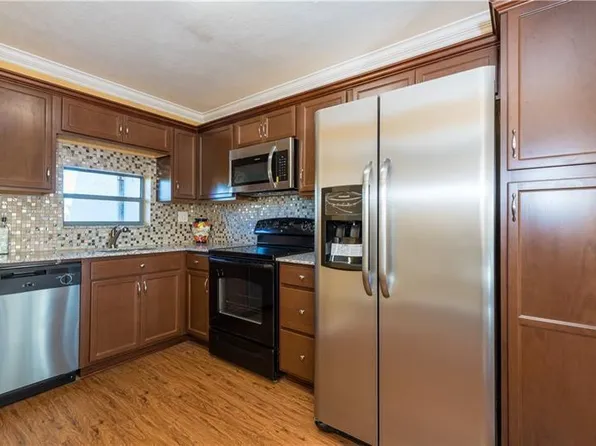 9800 N Hollybrook Lake Drive #309, Pembroke Pines, FL 33025