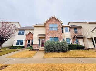 5708 Giddyup Ln, Fort Worth, TX 76179