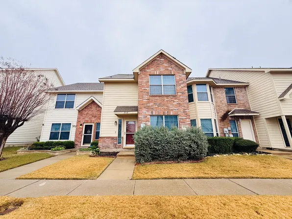 5708 Giddyup Ln, Fort Worth, TX 76179