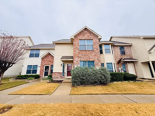 5708 Giddyup Ln Photo 1