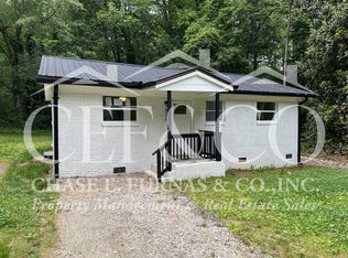836 Neal St, Woodruff, SC 29388