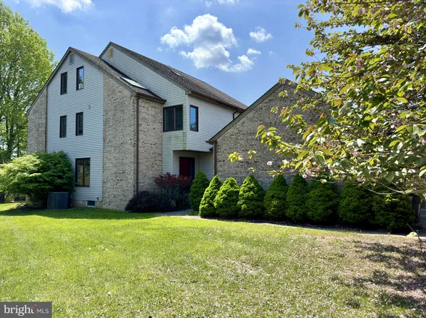 259 Steeplechase Cir, Wilmington, DE 19808