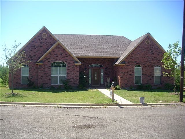 1st image of 1305 Prowell Ln