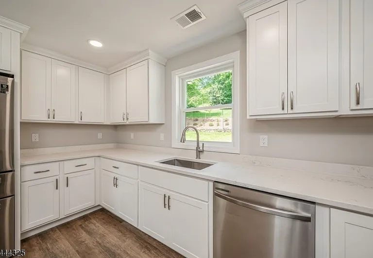 1225 Sussex Tpke — Photo 14