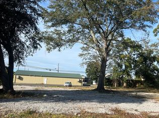 202 Phillips St, Douglas, GA 31533
