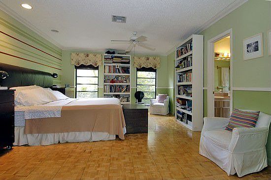 5th image of 8464 NW 2nd St