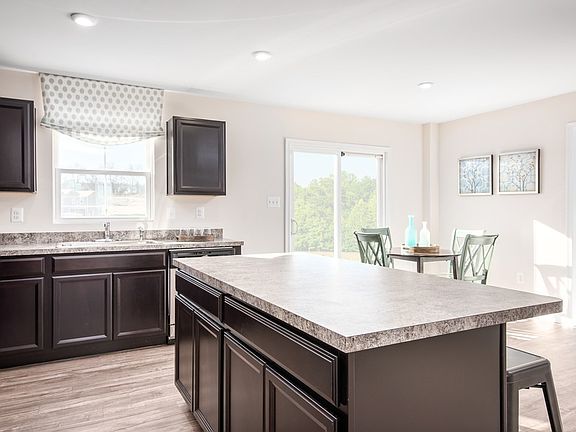 4th image of 945 Blue Ash Way Lot 25