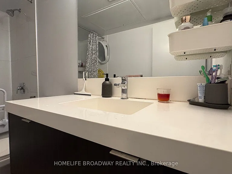 365 Church St #812 — Photo 25